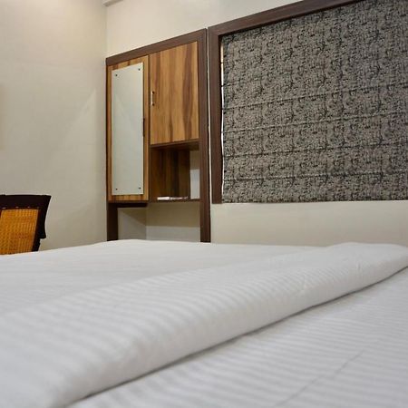 Hotel Royal Residency Calcutta  Esterno foto