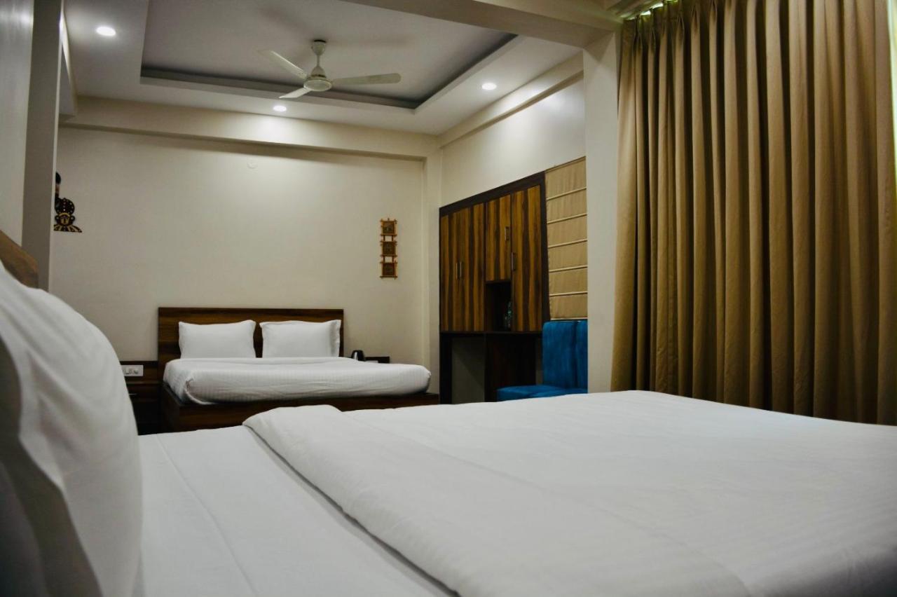 Hotel Royal Residency Calcutta  Esterno foto